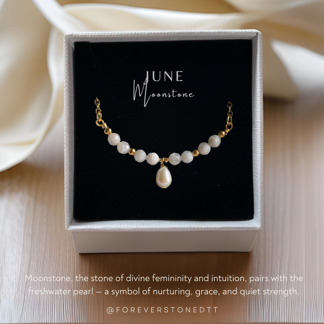 Moonstone Minimalist Birthstone Bracelet