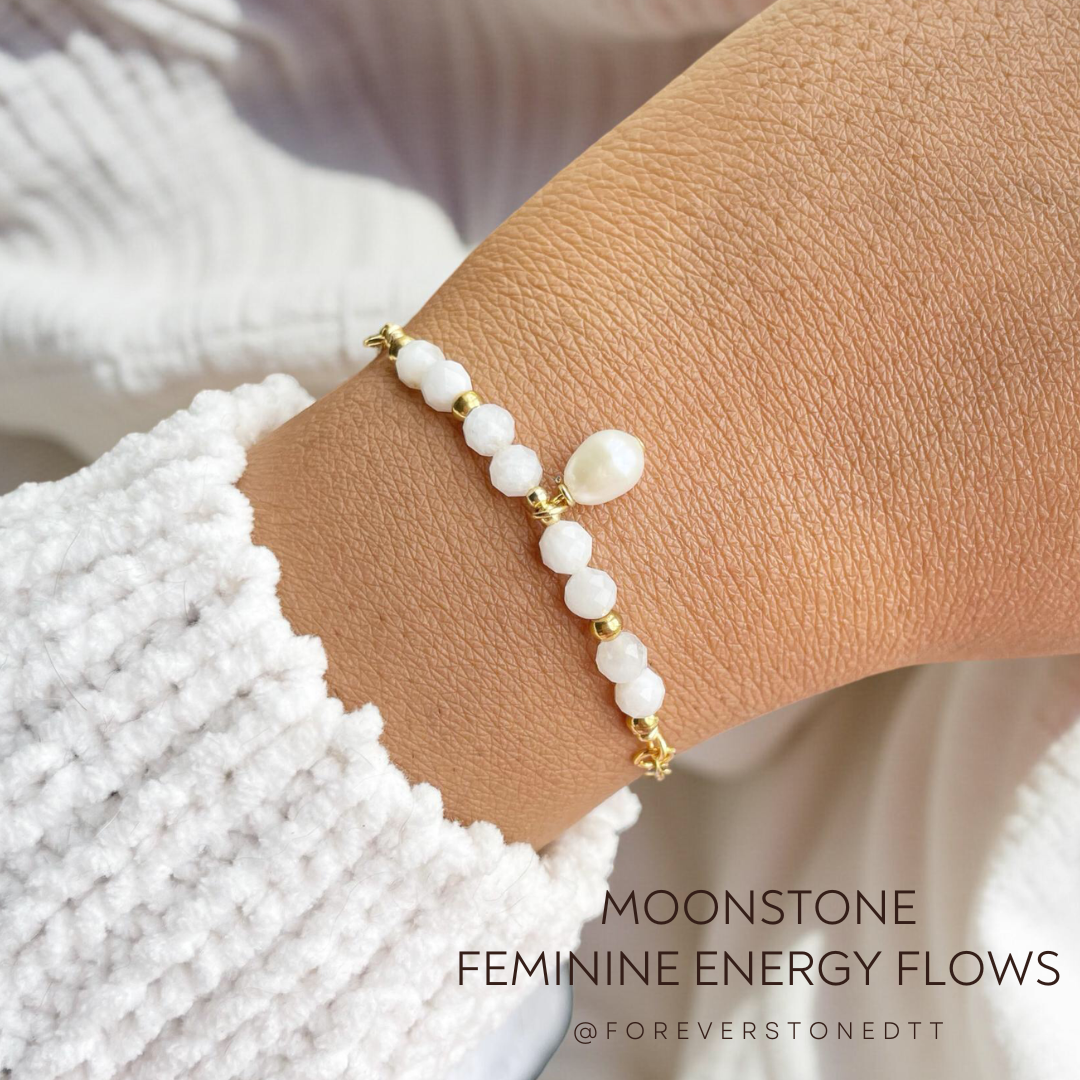 Moonstone Minimalist Birthstone Bracelet