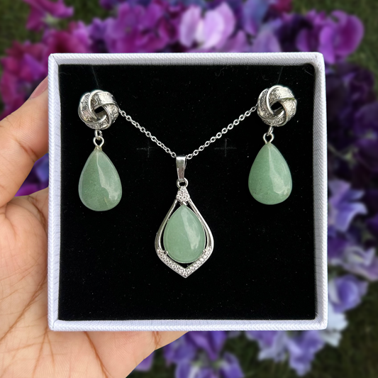 Green Aventurine Teardrop Pendant Necklace & Earrings Set