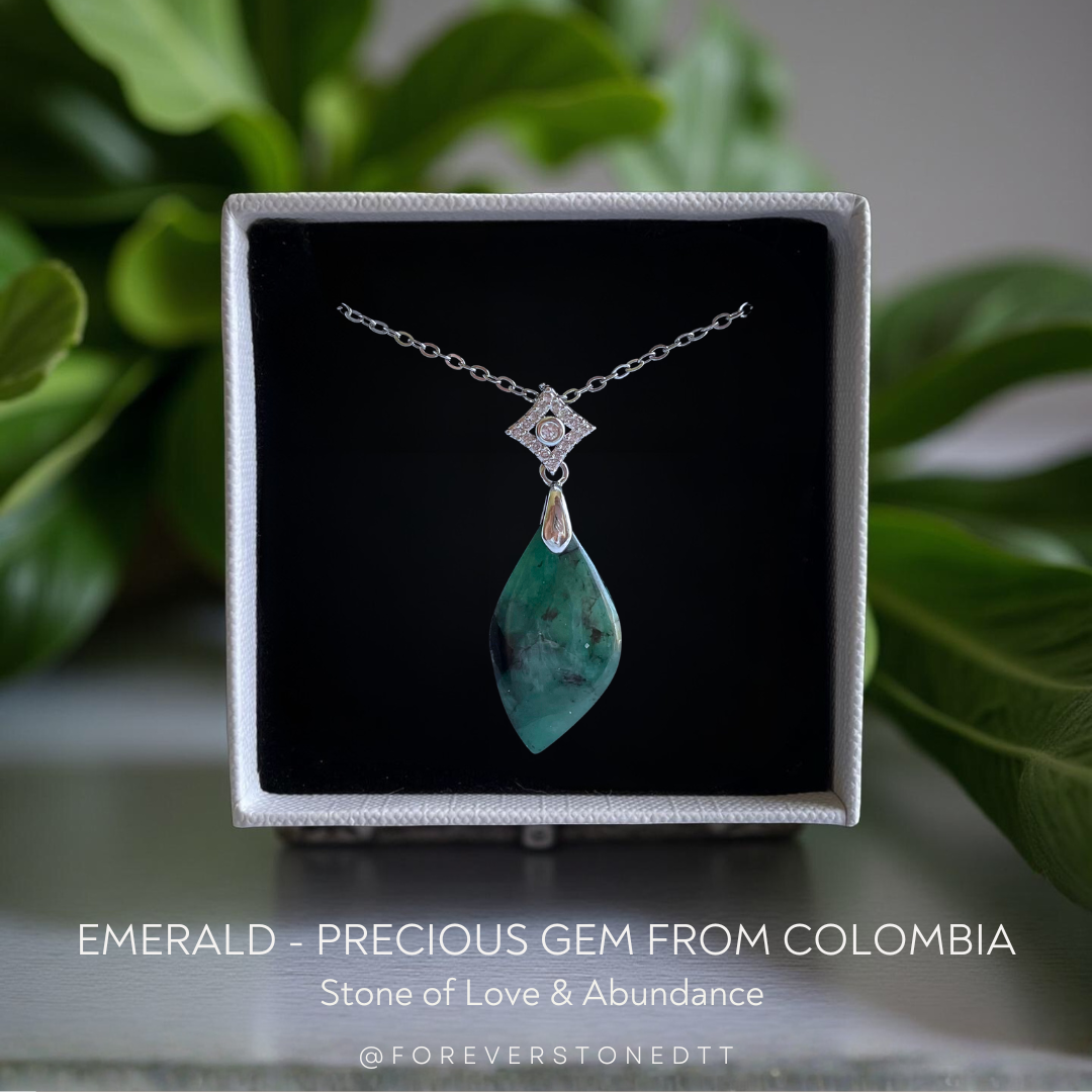 Emerald Pendant - Precious Gem from Colombia