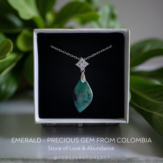 Emerald Pendant - Precious Gem from Colombia