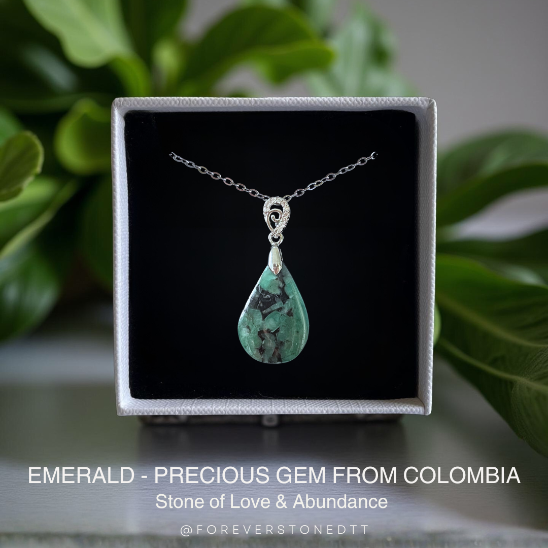 Emerald Pendant - Precious Gem from Colombia